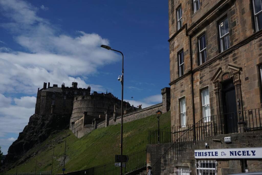 Old Town 163 Lägenhet Edinburg Exteriör bild